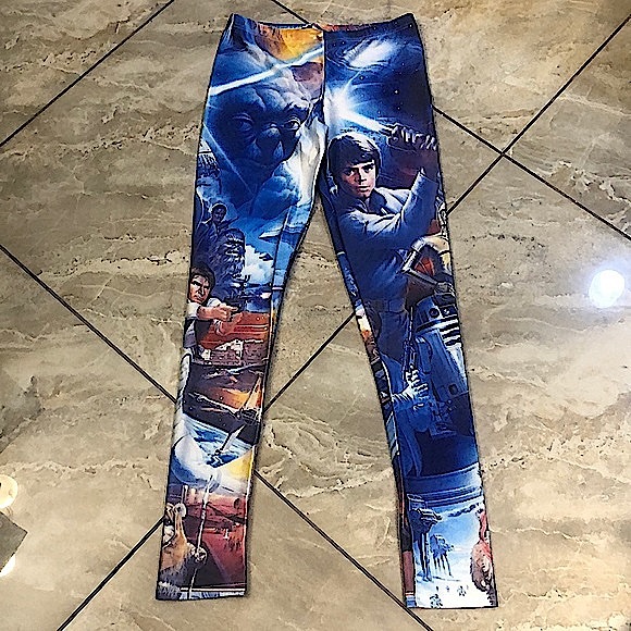 Star Wars graphic leggings!! One NWOT Hans Solo Princess Lea characters - Picture 1 of 6